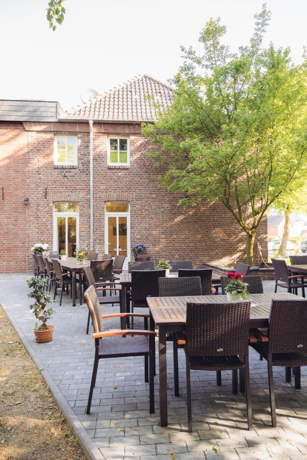 Altes Pfarrhaus Hotel Гелдерн Екстериор снимка