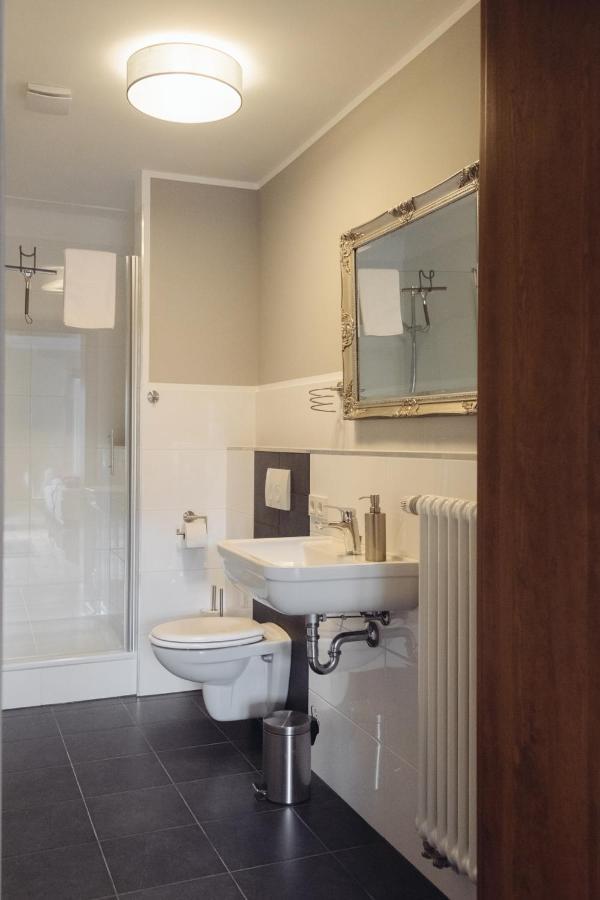 Altes Pfarrhaus Hotel Гелдерн Екстериор снимка